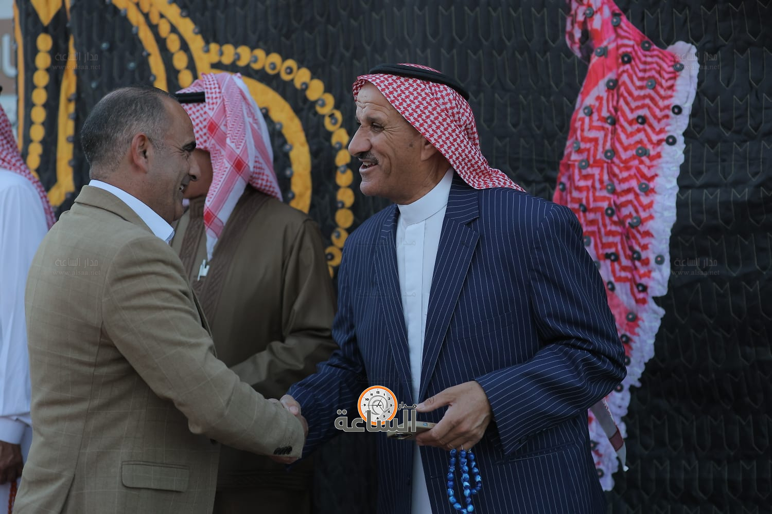 Madar Al-Saa Images 0.7047061765657712