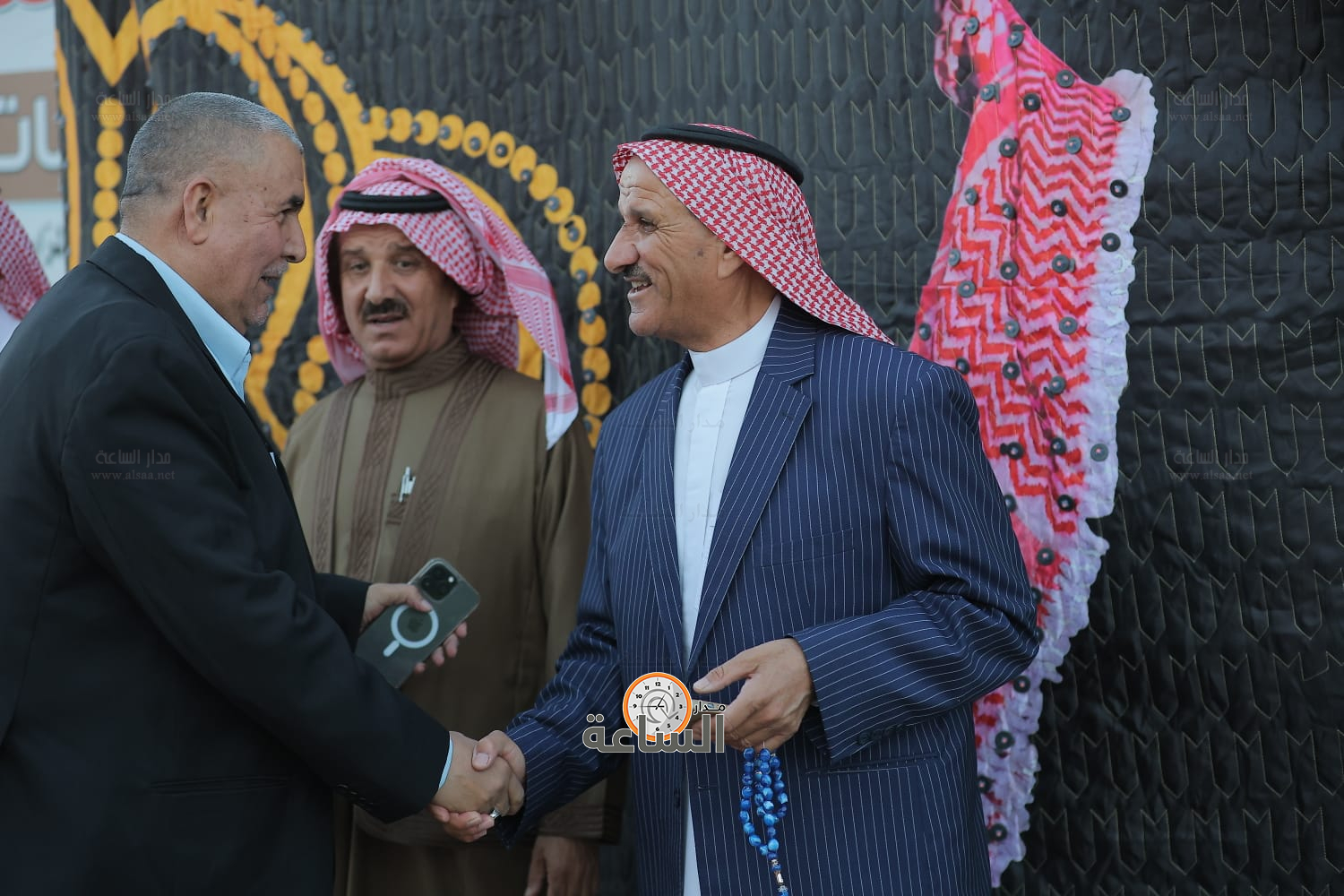 Madar Al-Saa Images 0.0456408764371099