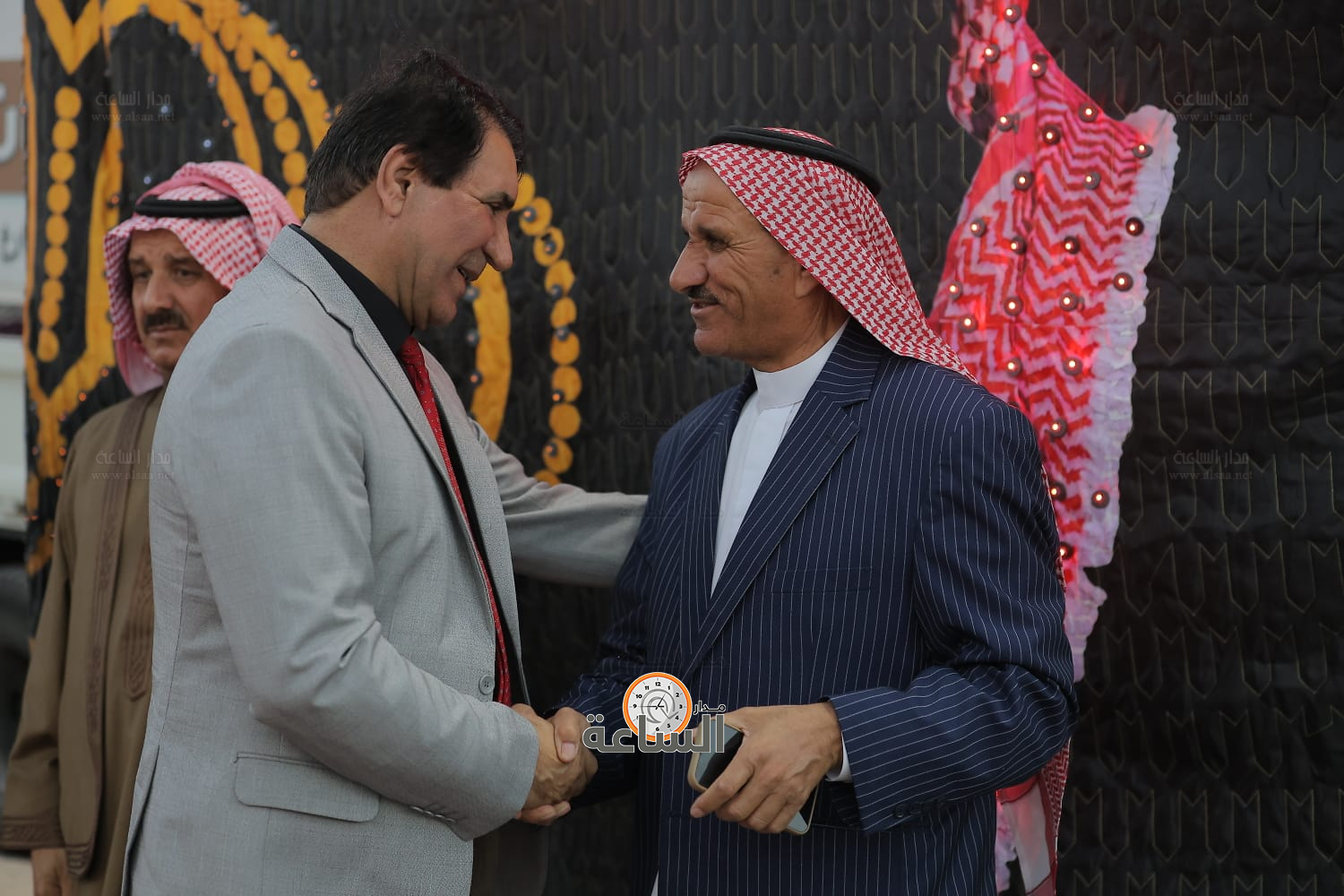 Madar Al-Saa Images 0.009071505276693204