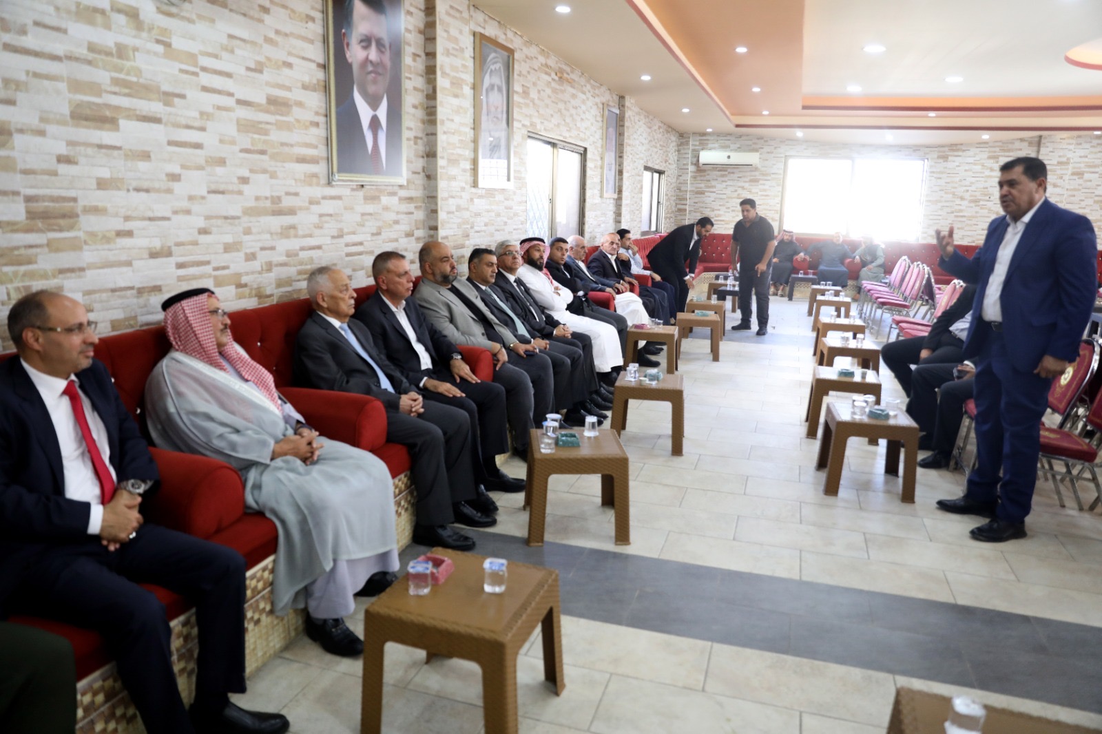 Madar Al-Saa Images 0.5738709872099284