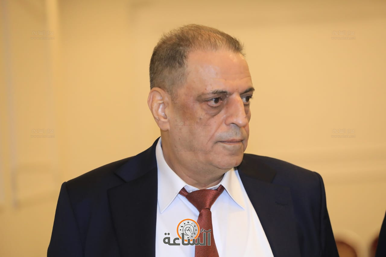 Madar Al-Saa Images 0.7616756721111283