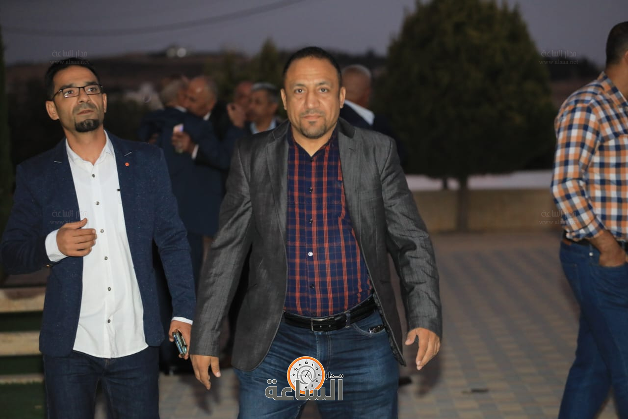 Madar Al-Saa Images 0.4808575441708236