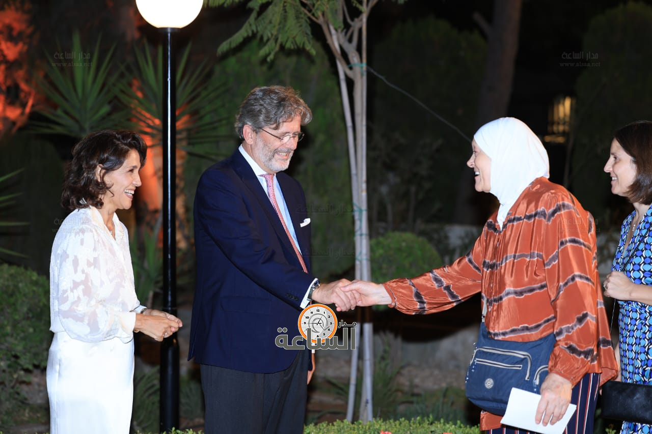 Madar Al-Saa Images 0.2897290840217095