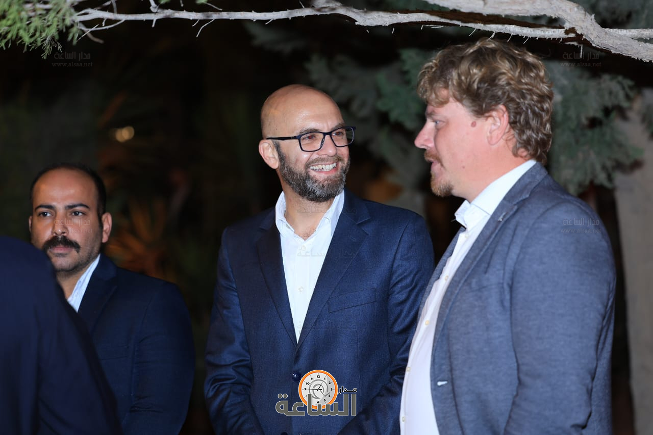 Madar Al-Saa Images 0.9700878543438484