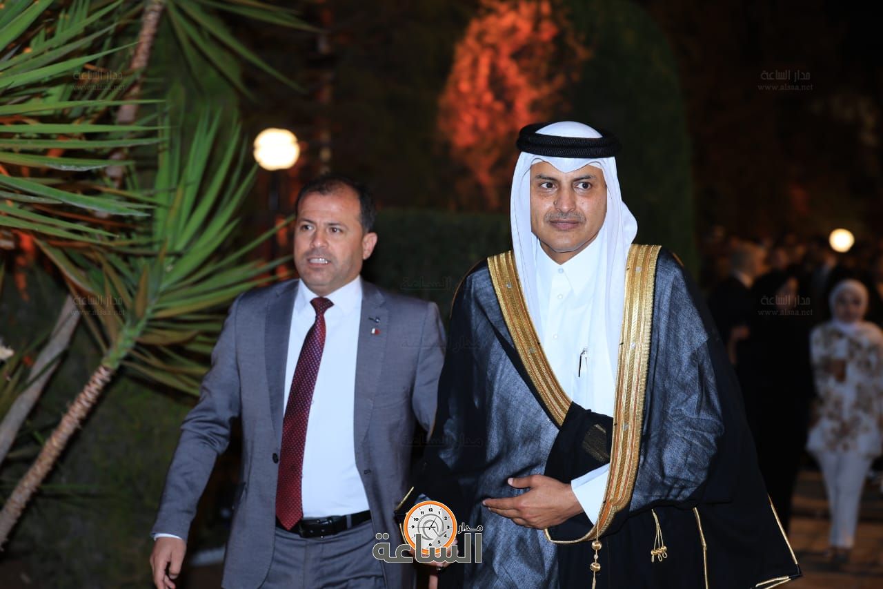 Madar Al-Saa Images 0.7732311205620411