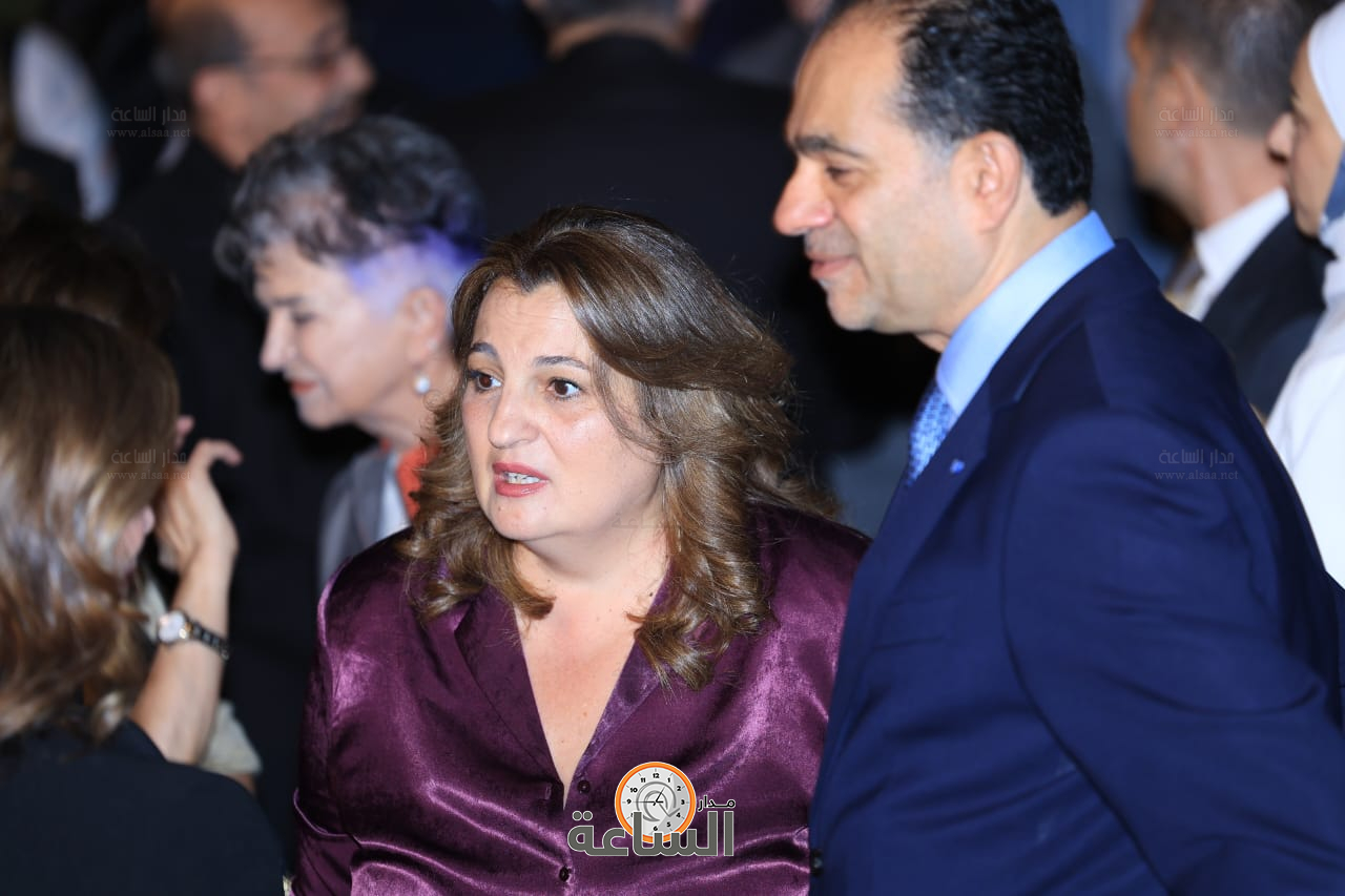 Madar Al-Saa Images 0.19834344685523753