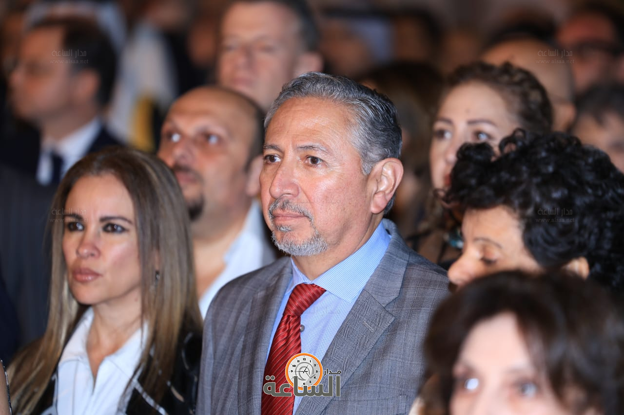 Madar Al-Saa Images 0.2653684177931481