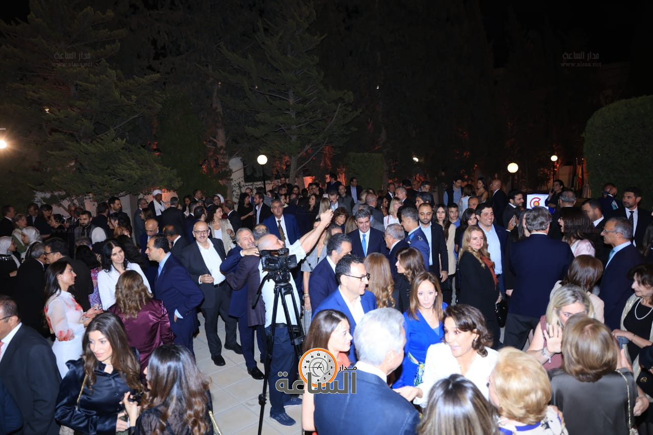 Madar Al-Saa Images 0.45260440793339163