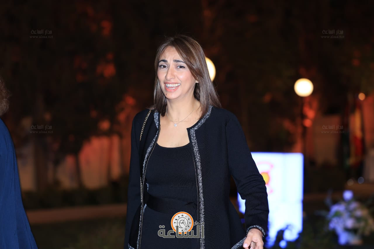 Madar Al-Saa Images 0.5773520617129887