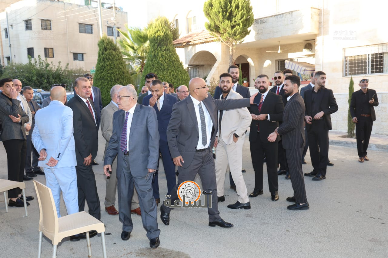 Madar Al-Saa Images 0.9155570150220675