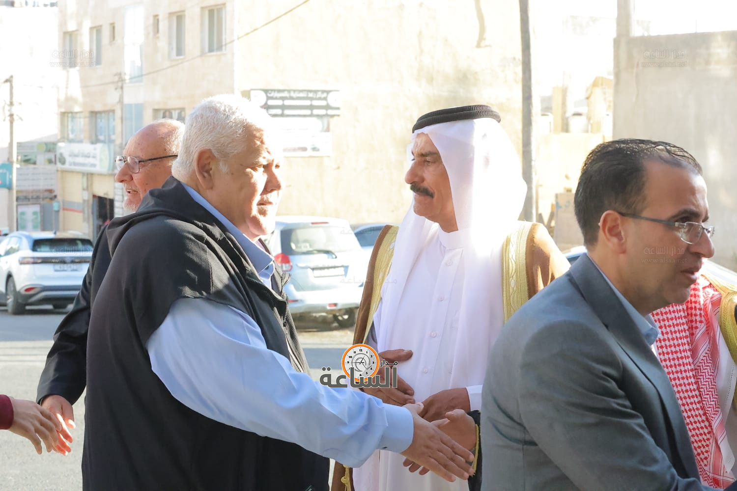 Madar Al-Saa Images 0.9505535982525023