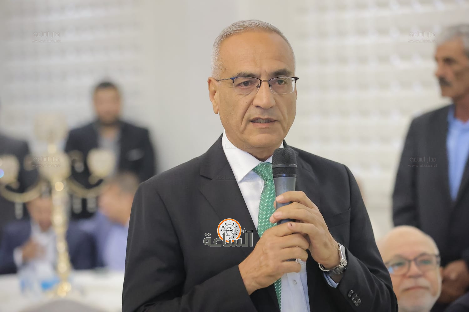 Madar Al-Saa Images 0.5325714118136509