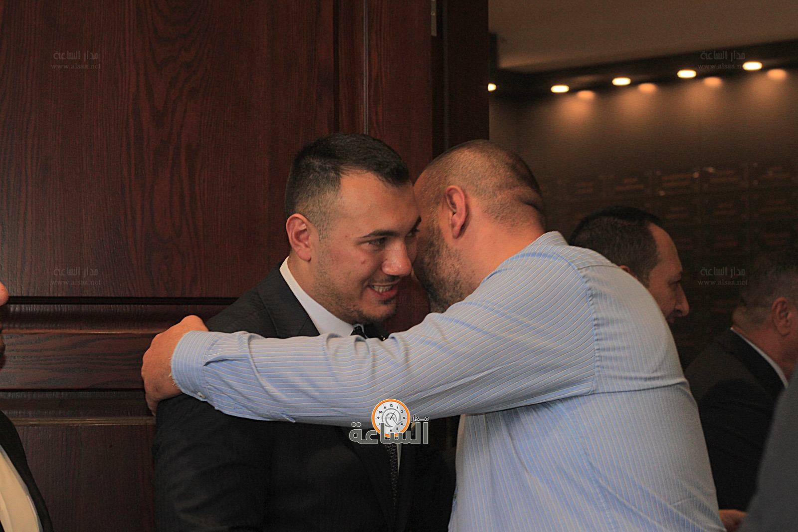 Madar Al-Saa Images 0.8888670539066366