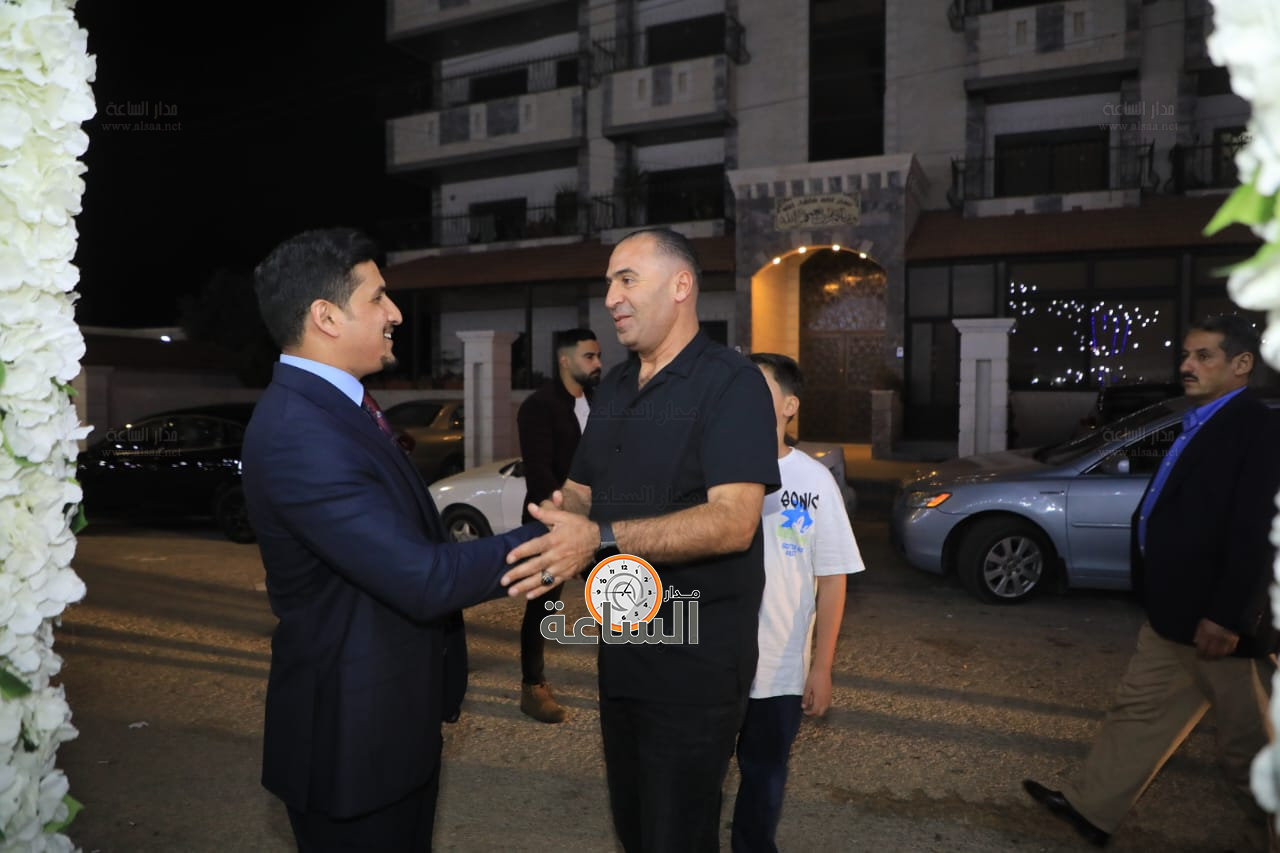 Madar Al-Saa Images 0.8832692361697012