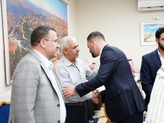 Madar Al-Saa Images 0.4140901185324043