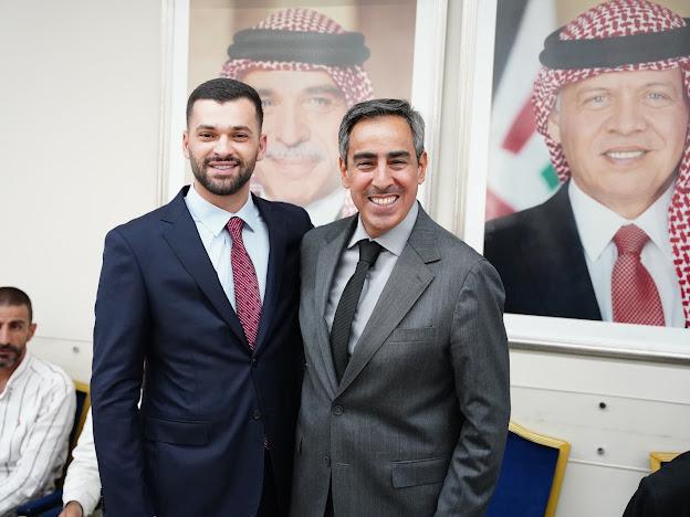 Madar Al-Saa Images 0.15111165725085096