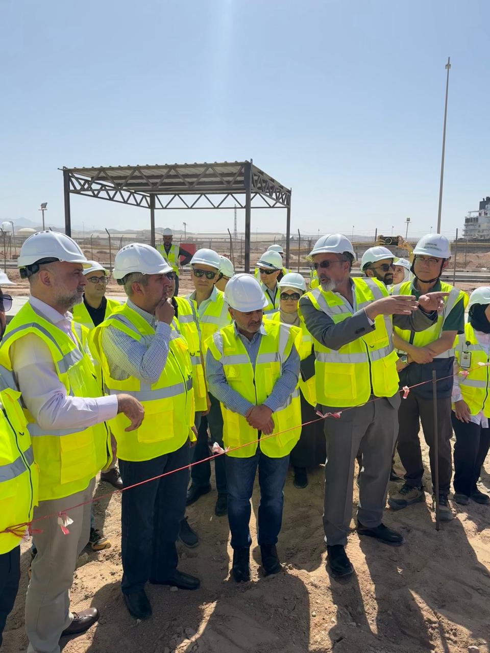 Madar Al-Saa Images 0.5122074809139524