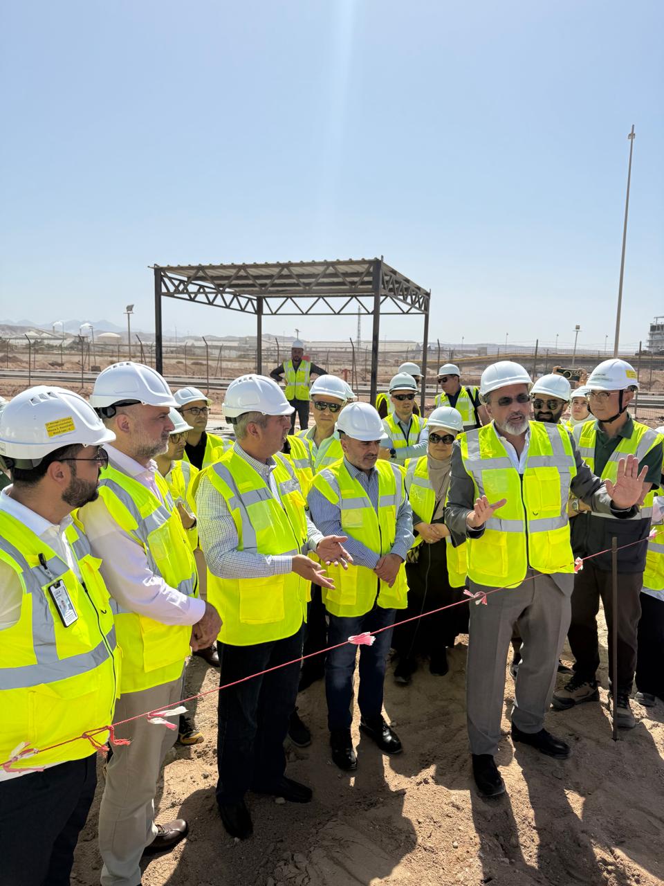 Madar Al-Saa Images 0.4702543623989892