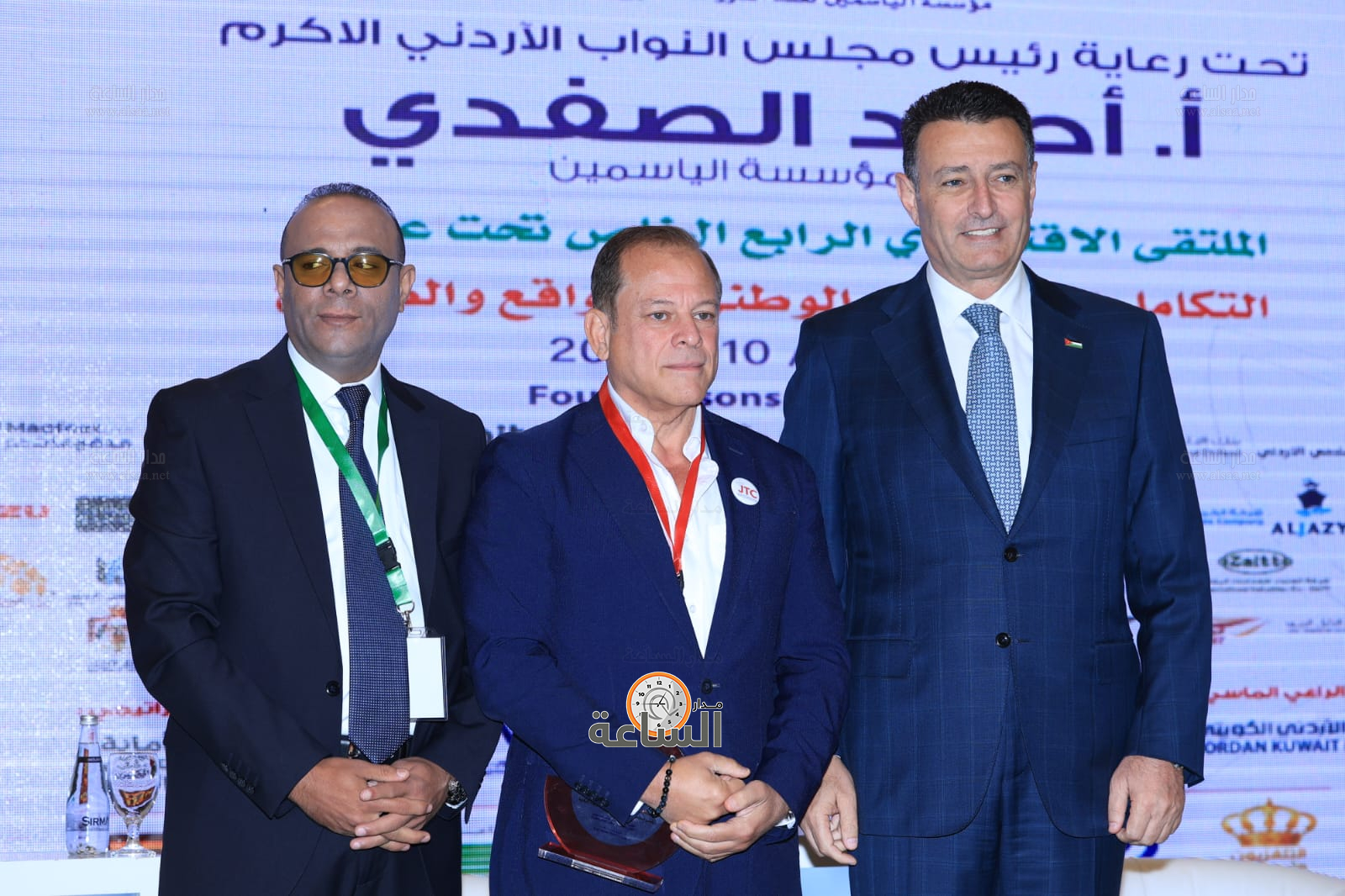 Madar Al-Saa Images 0.6805646197605405