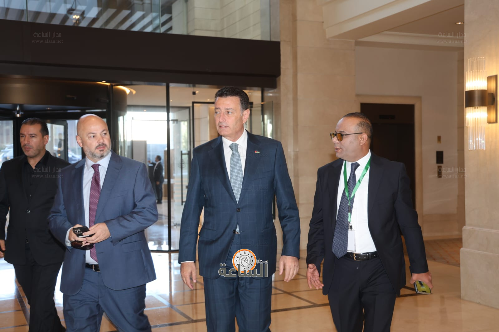 Madar Al-Saa Images 0.2783142203139173