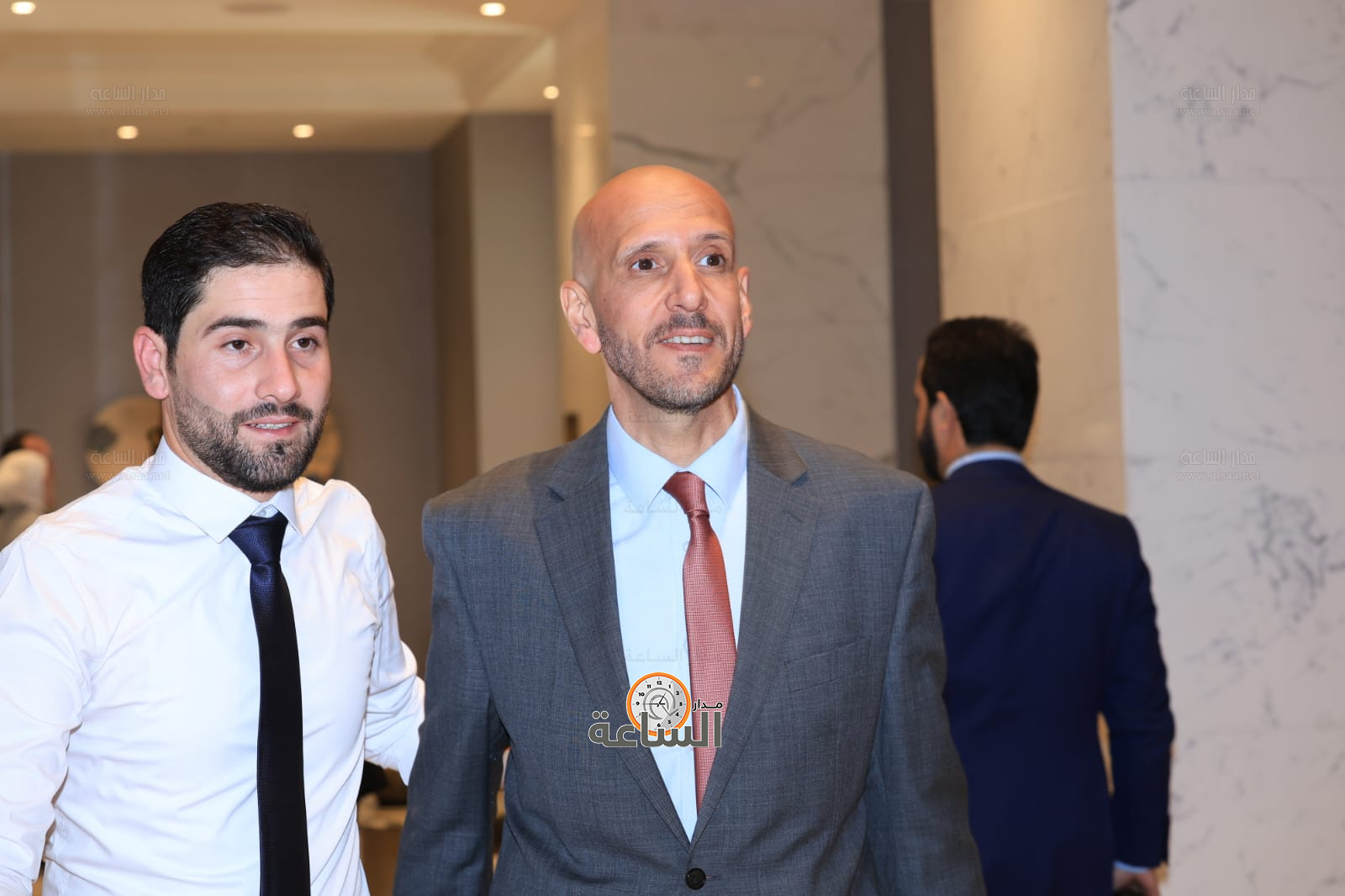 Madar Al-Saa Images 0.8435833852983436