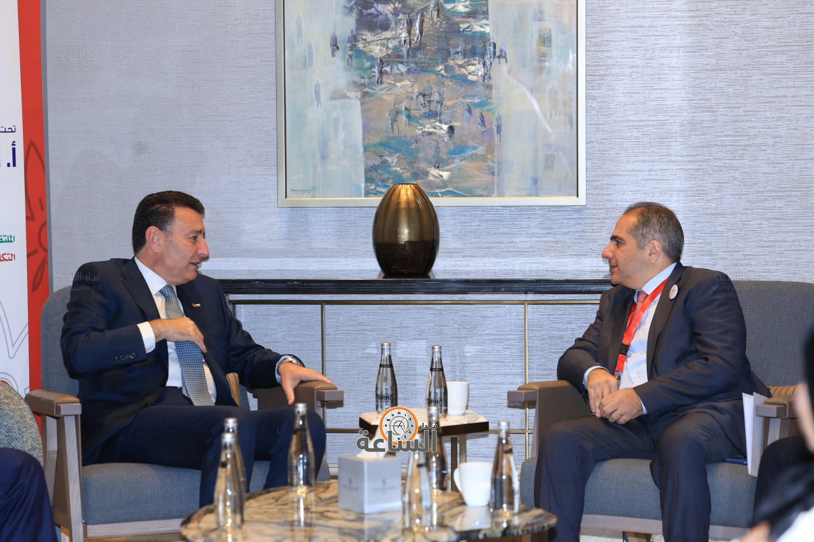 Madar Al-Saa Images 0.8827781035552478