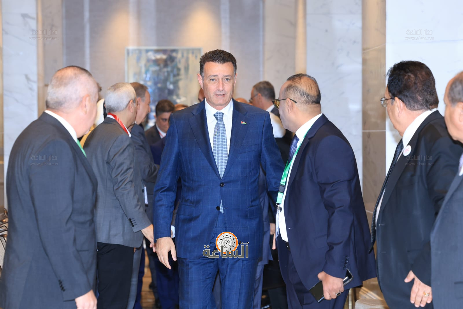 Madar Al-Saa Images 0.6940208594517617