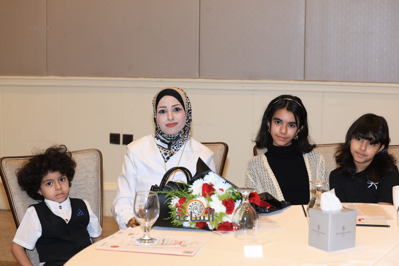 Madar Al-Saa Images 0.16259784357883666