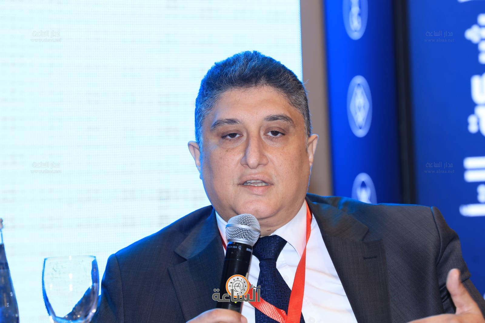 Madar Al-Saa Images 0.8385569411992546