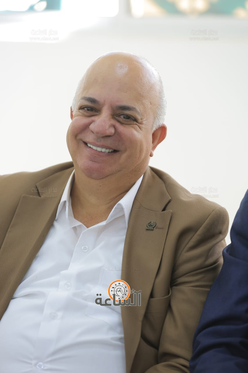 Madar Al-Saa Images 0.891407301043859