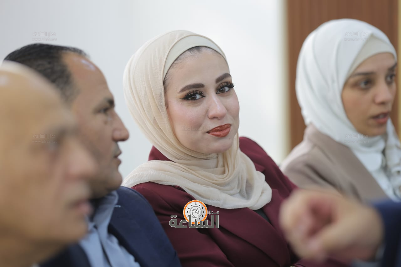 Madar Al-Saa Images 0.15336889165303647