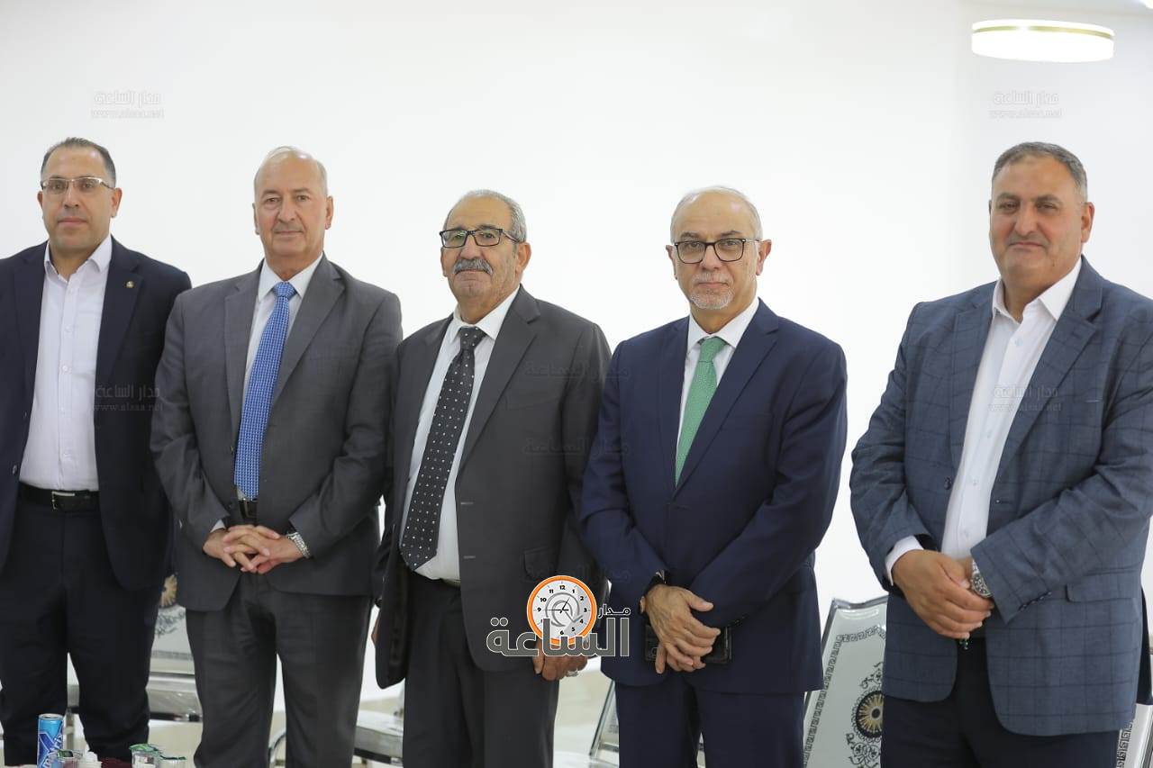 Madar Al-Saa Images 0.8761535519997866