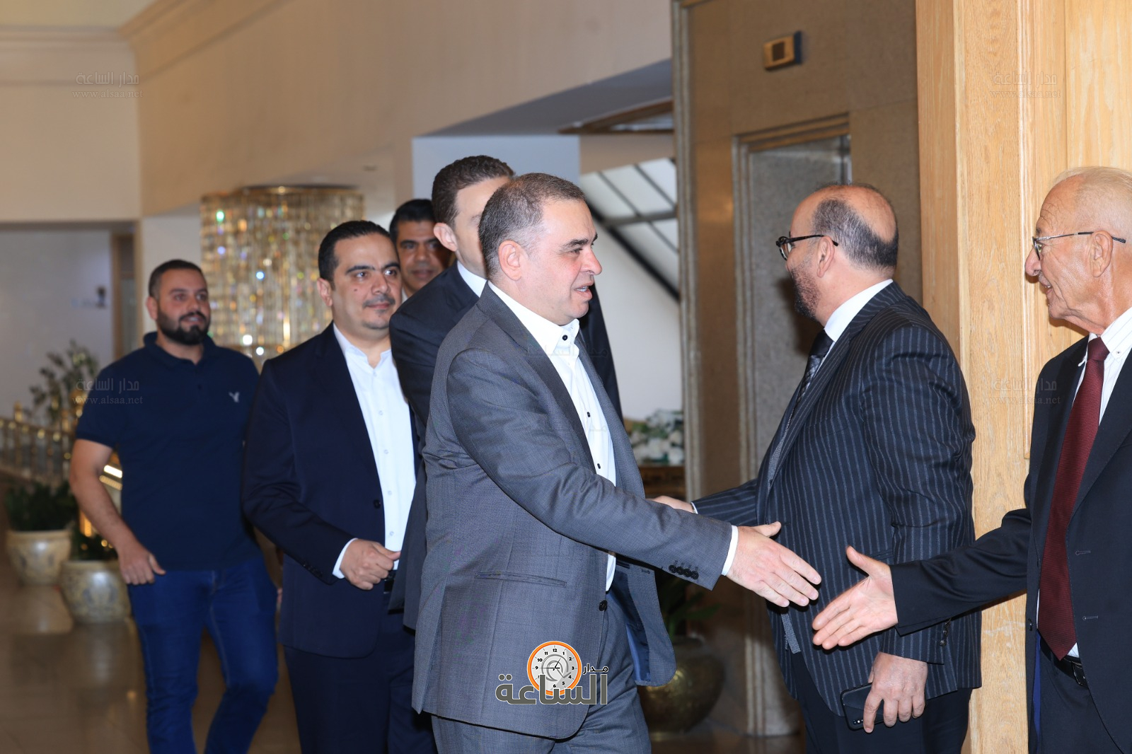 Madar Al-Saa Images 0.05859812235128459