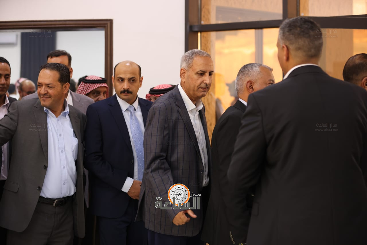 Madar Al-Saa Images 0.018469918322511214