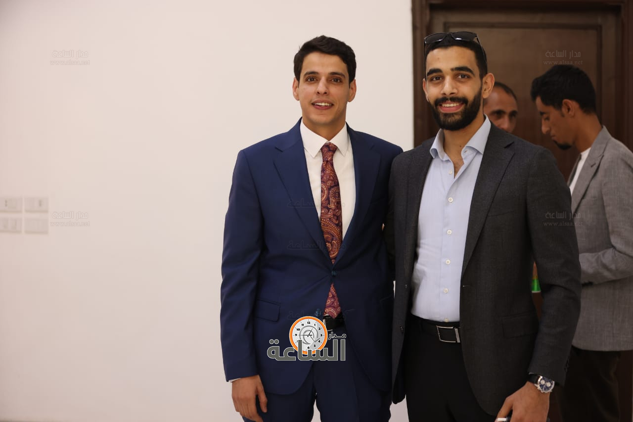 Madar Al-Saa Images 0.814969020853378