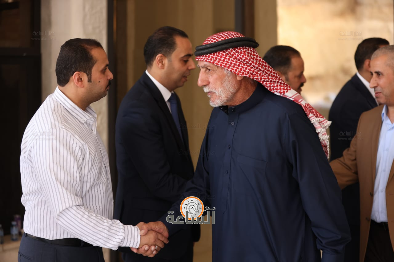 Madar Al-Saa Images 0.7789177147950652