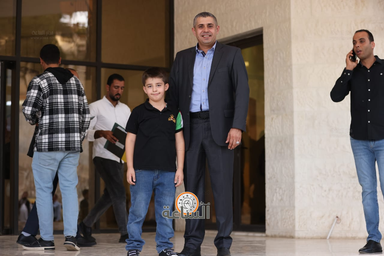 Madar Al-Saa Images 0.9031133748175573