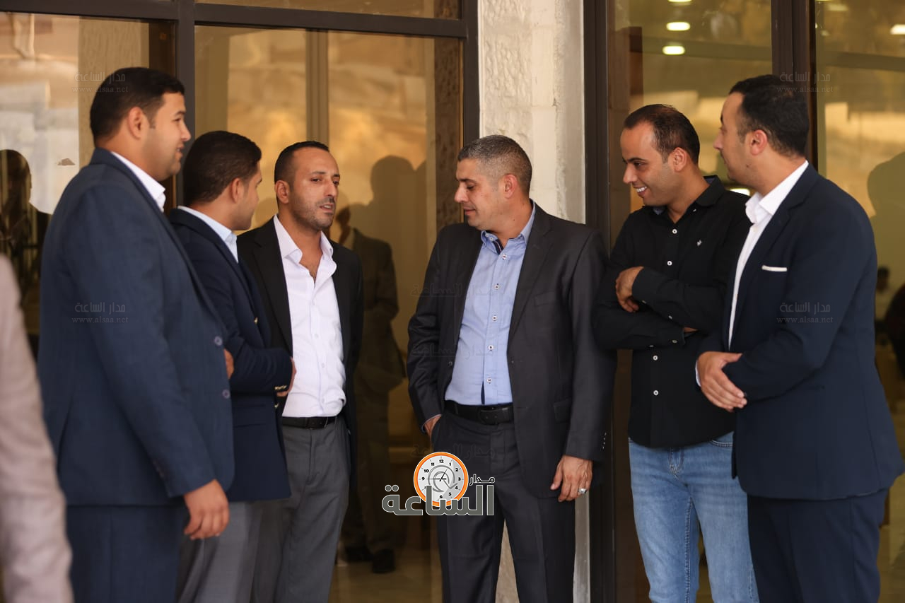 Madar Al-Saa Images 0.016164900982204133