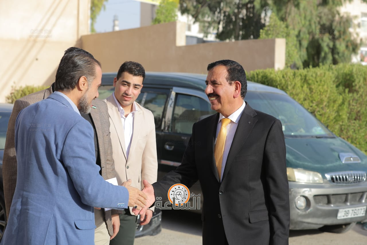 Madar Al-Saa Images 0.6699557236879774