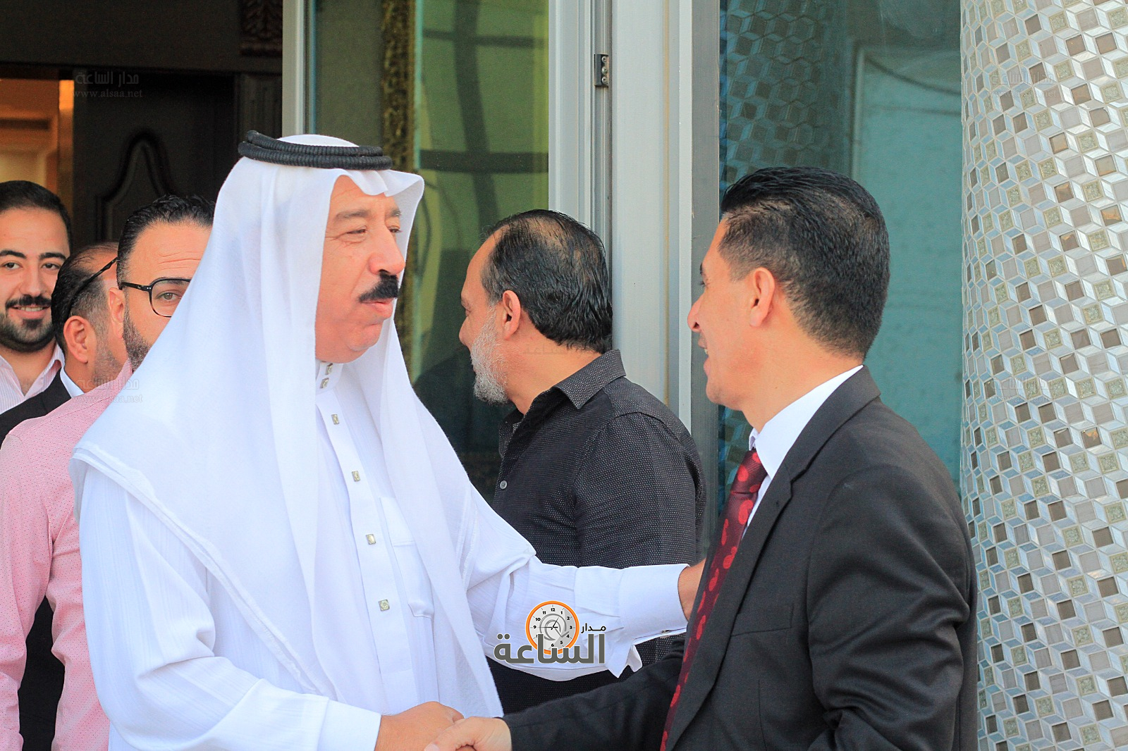 Madar Al-Saa Images 0.48449803427844806