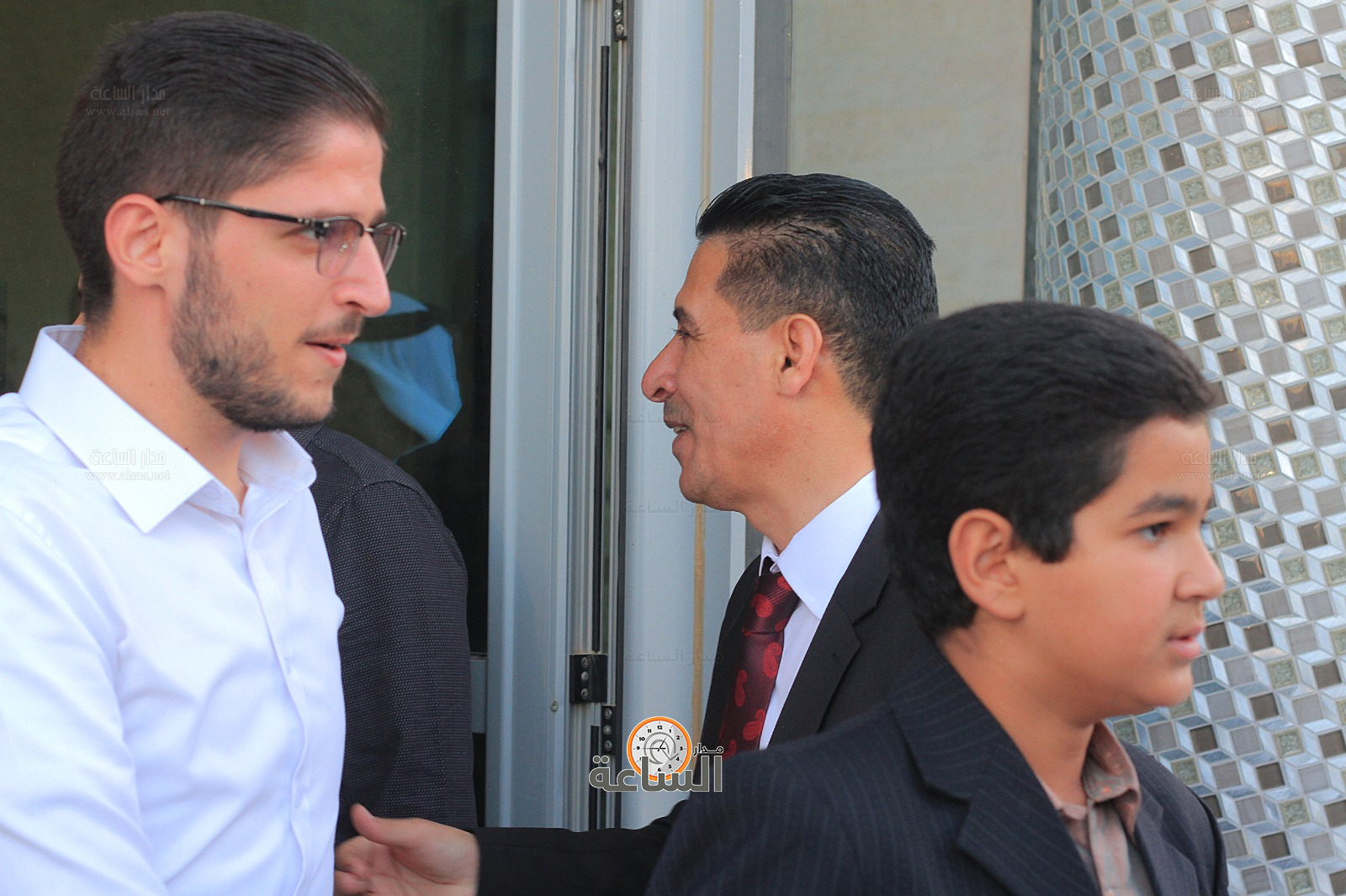 Madar Al-Saa Images 0.6902422519327217