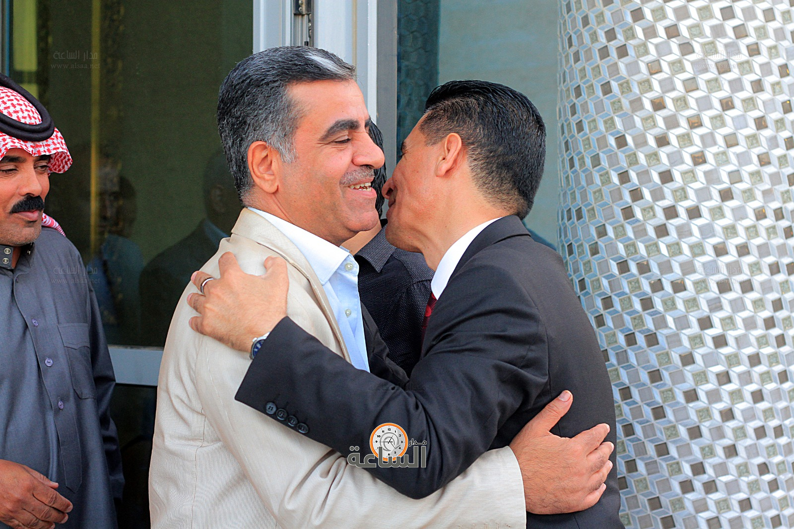 Madar Al-Saa Images 0.7249803814336248