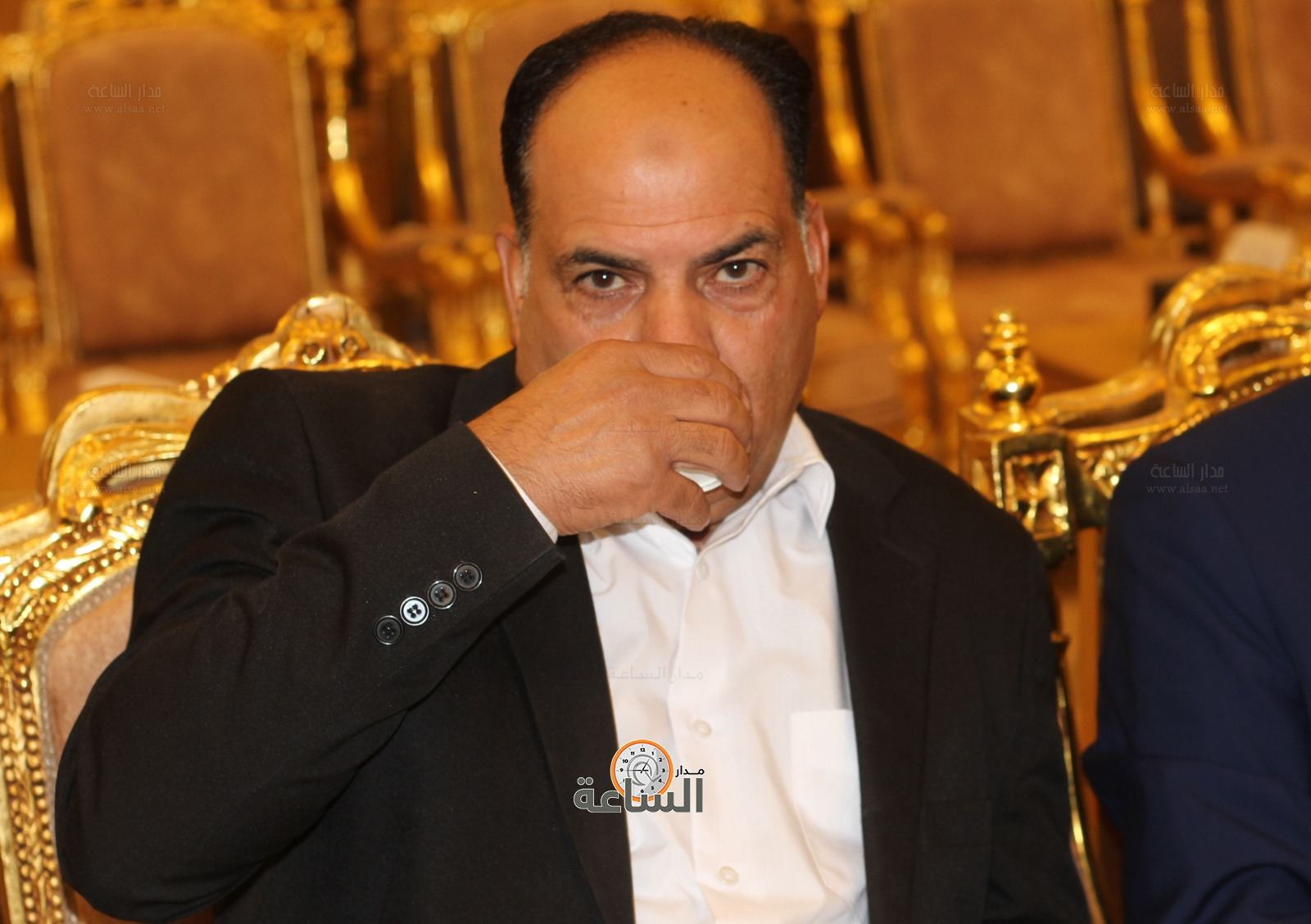 Madar Al-Saa Images 0.8113415145392401