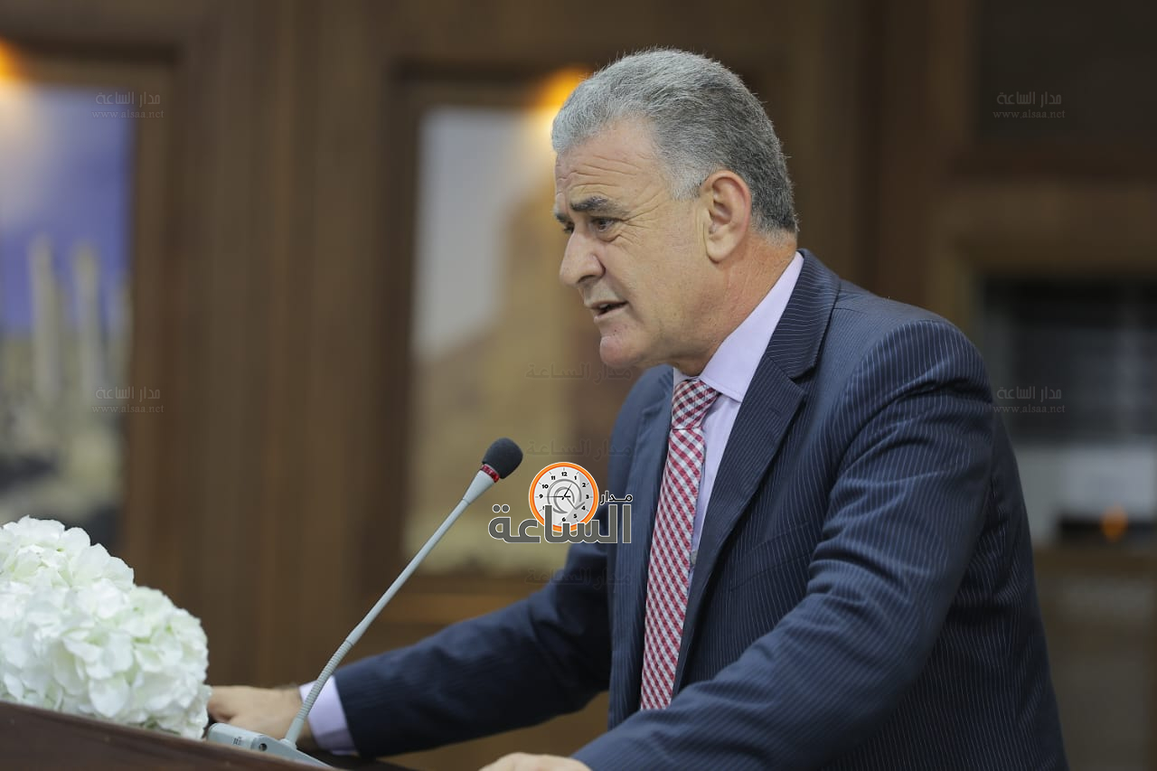 الدكتور نضال العياصرة