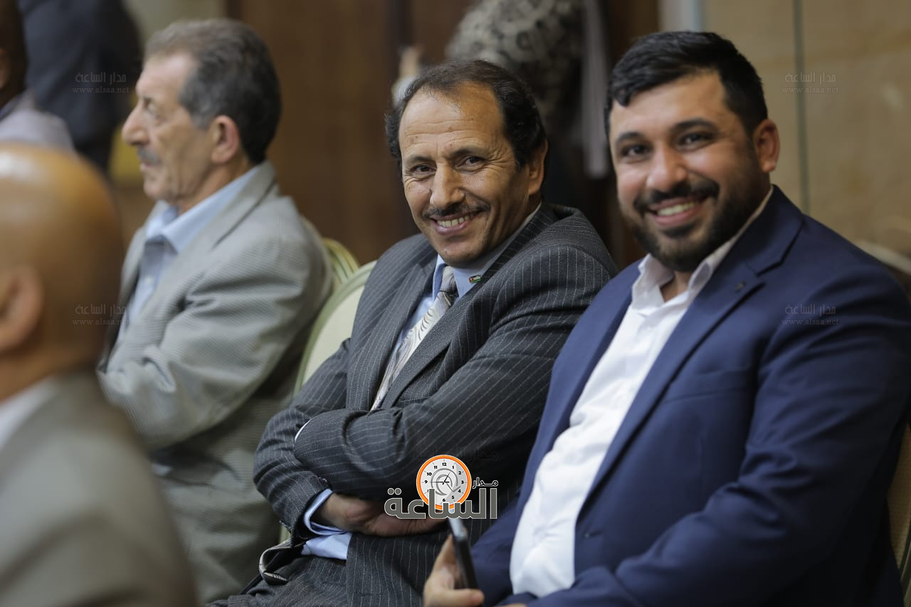 Madar Al-Saa Images 0.4817745776478357