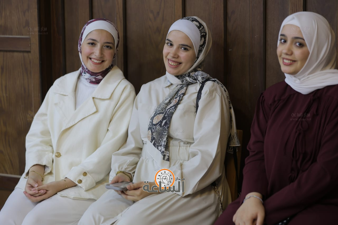 Madar Al-Saa Images 0.19353970324524072