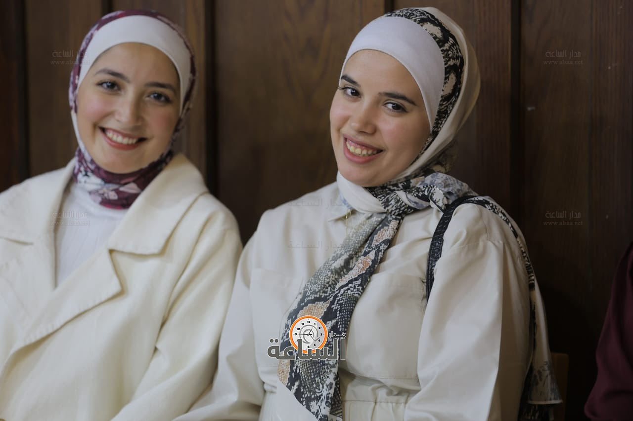 Madar Al-Saa Images 0.9101221846223739