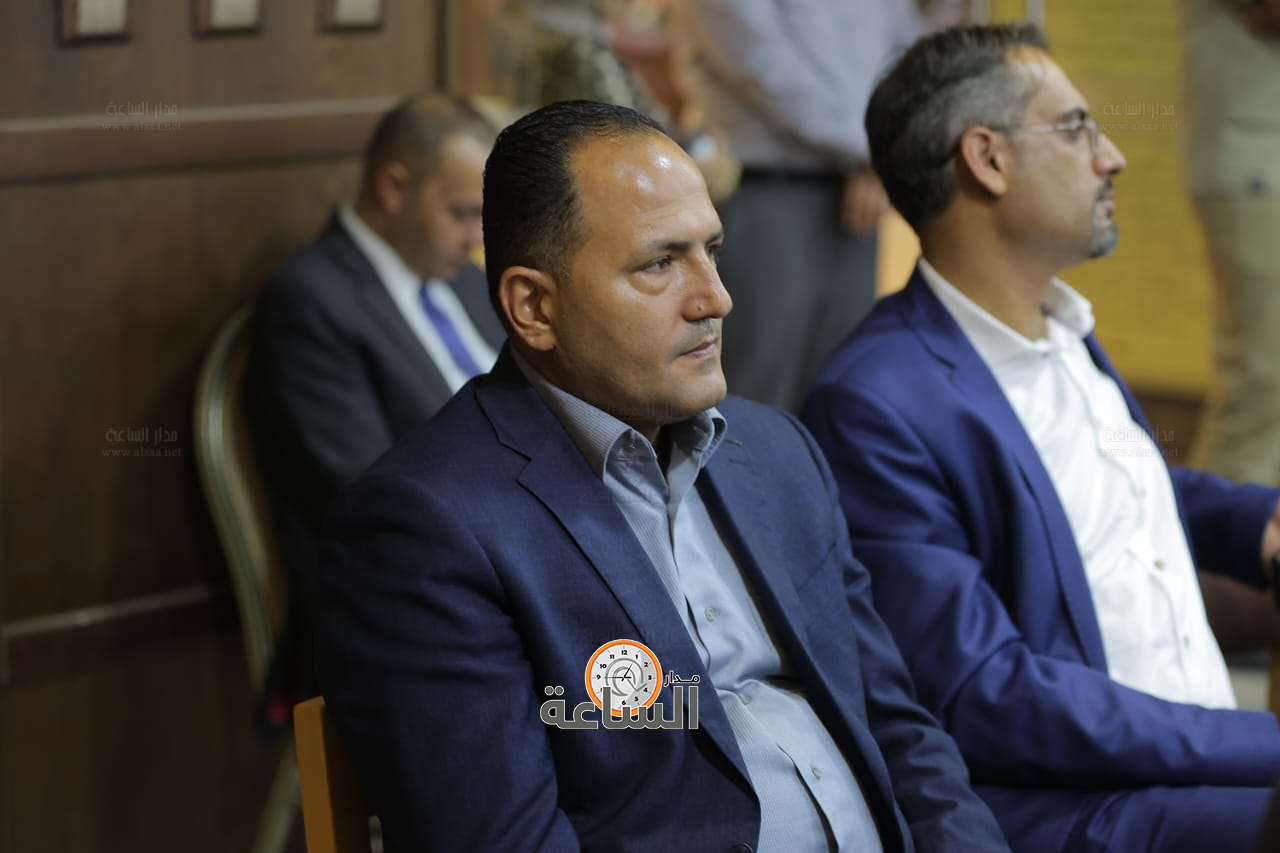 Madar Al-Saa Images 0.7540547215001232