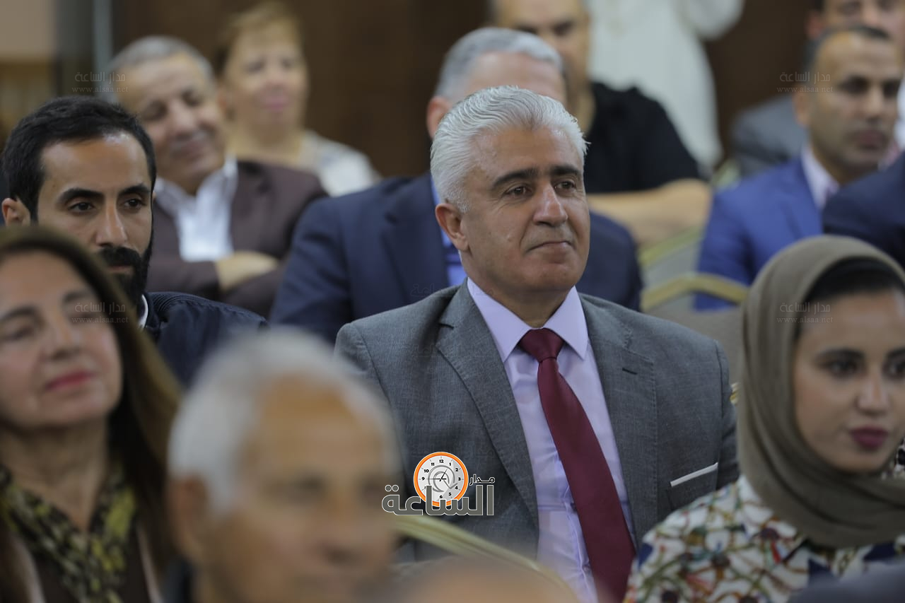 Madar Al-Saa Images 0.3540055699322521