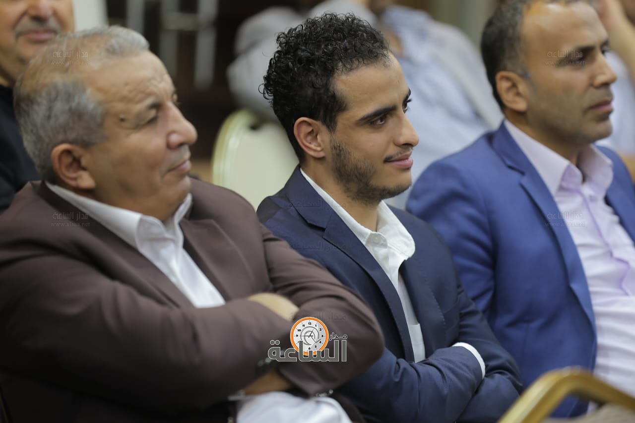 Madar Al-Saa Images 0.4094576969623297